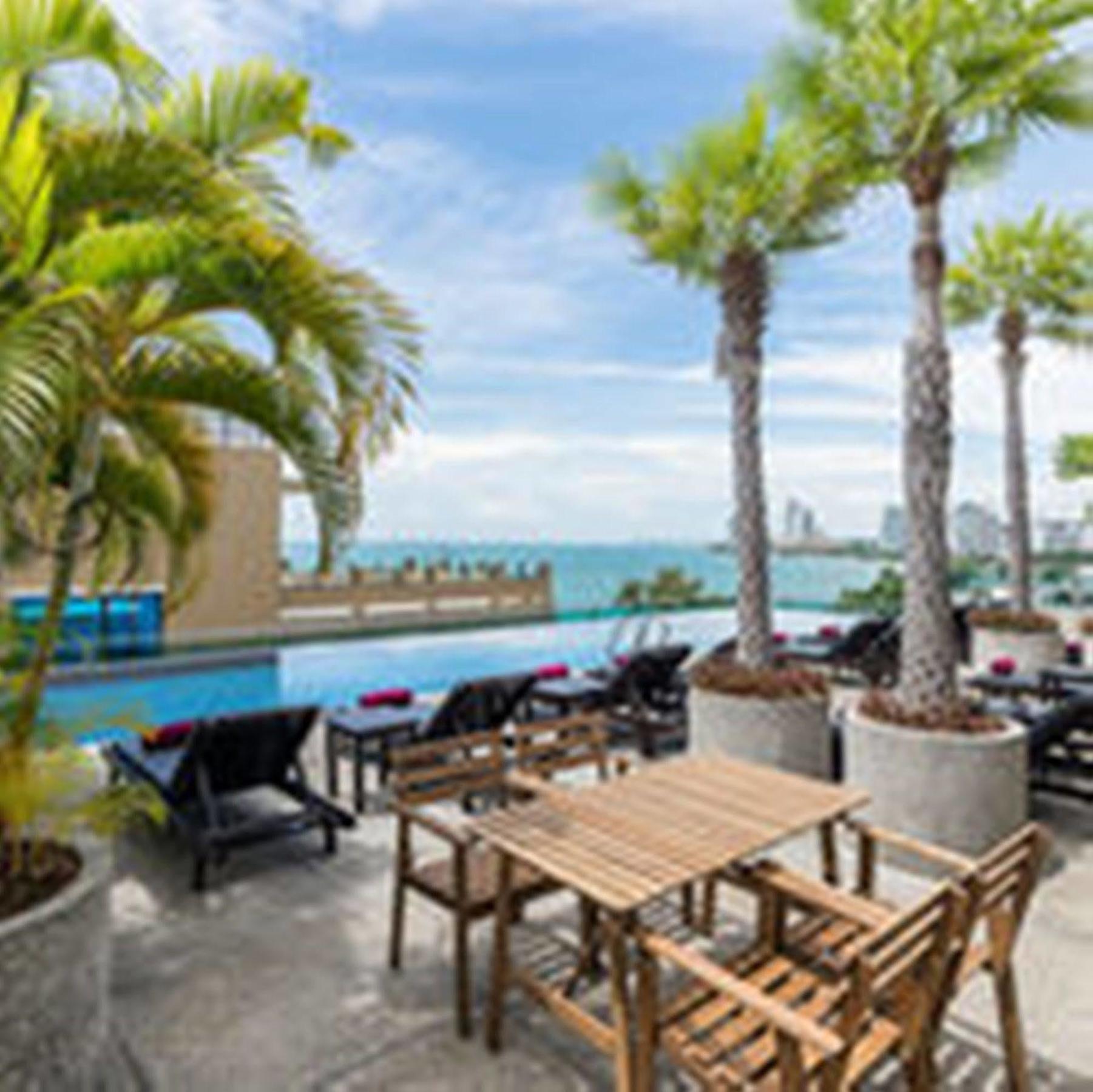 Sea Me Spring Too Hotel Pattaya Esterno foto